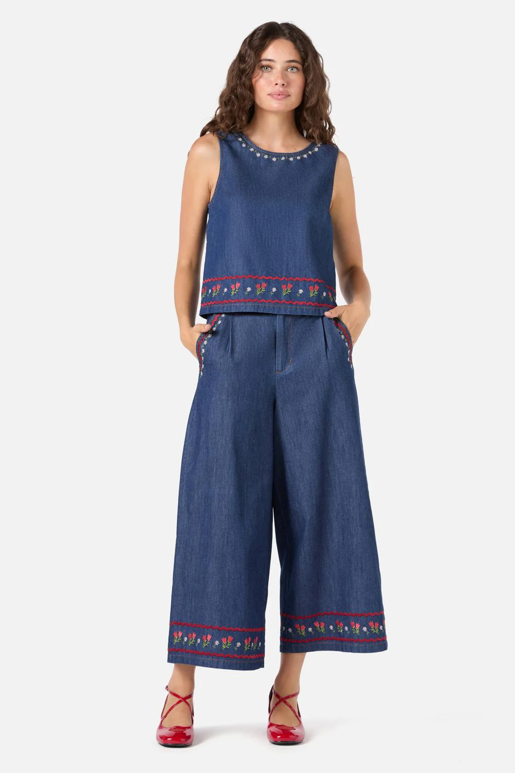 Meadow Embroidered Top - Image 3