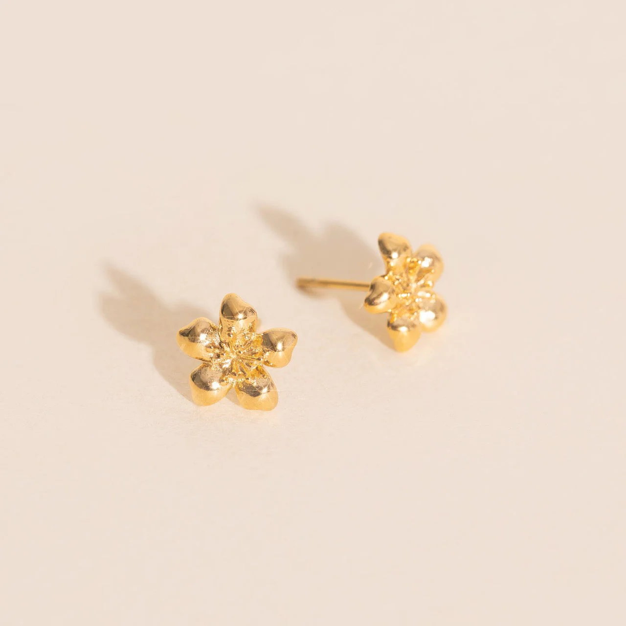 Mini Hibiscus Stud Earrings - Image 10