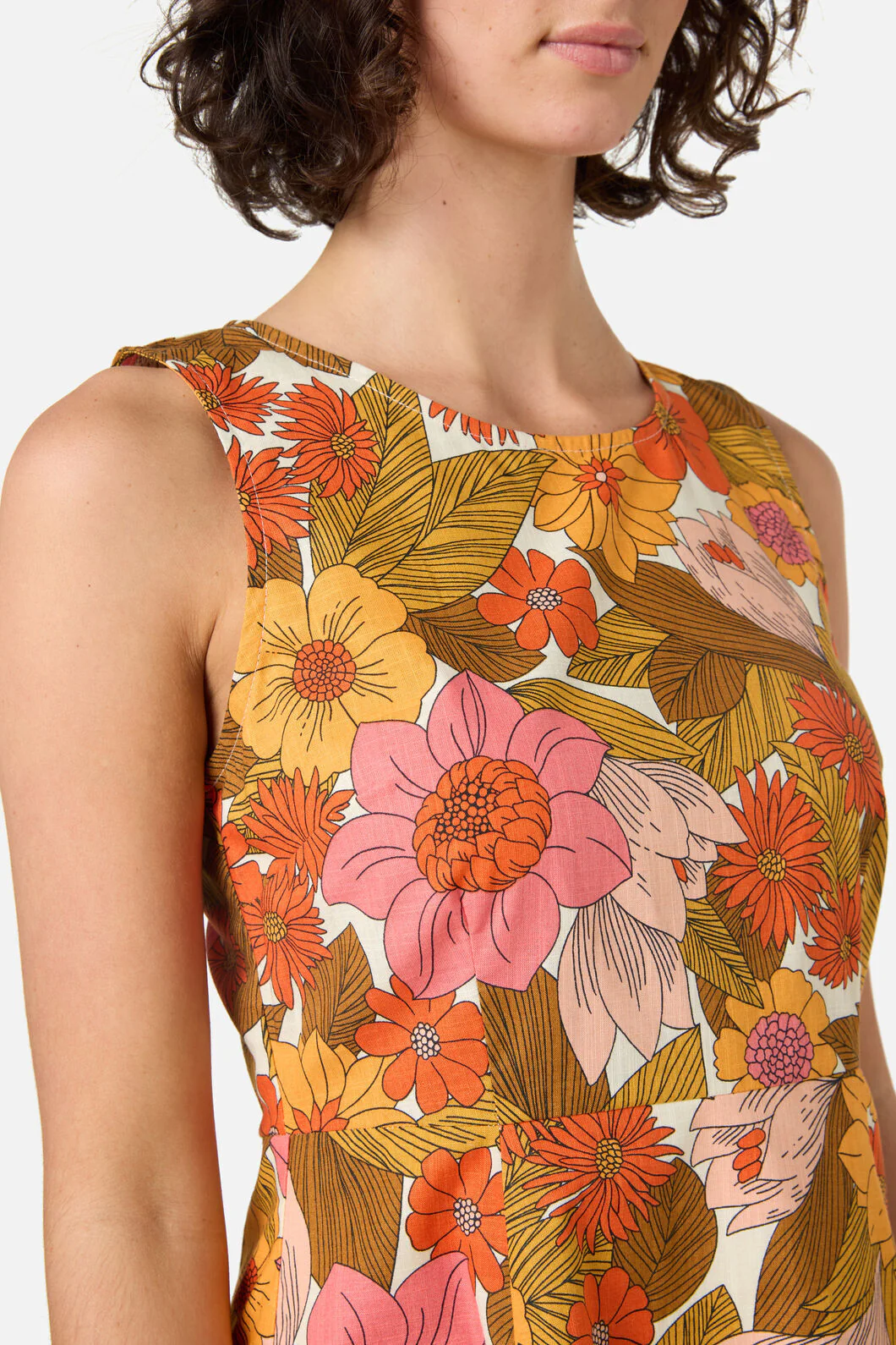 Nellie 70's Floral Mini Dress - Image 2