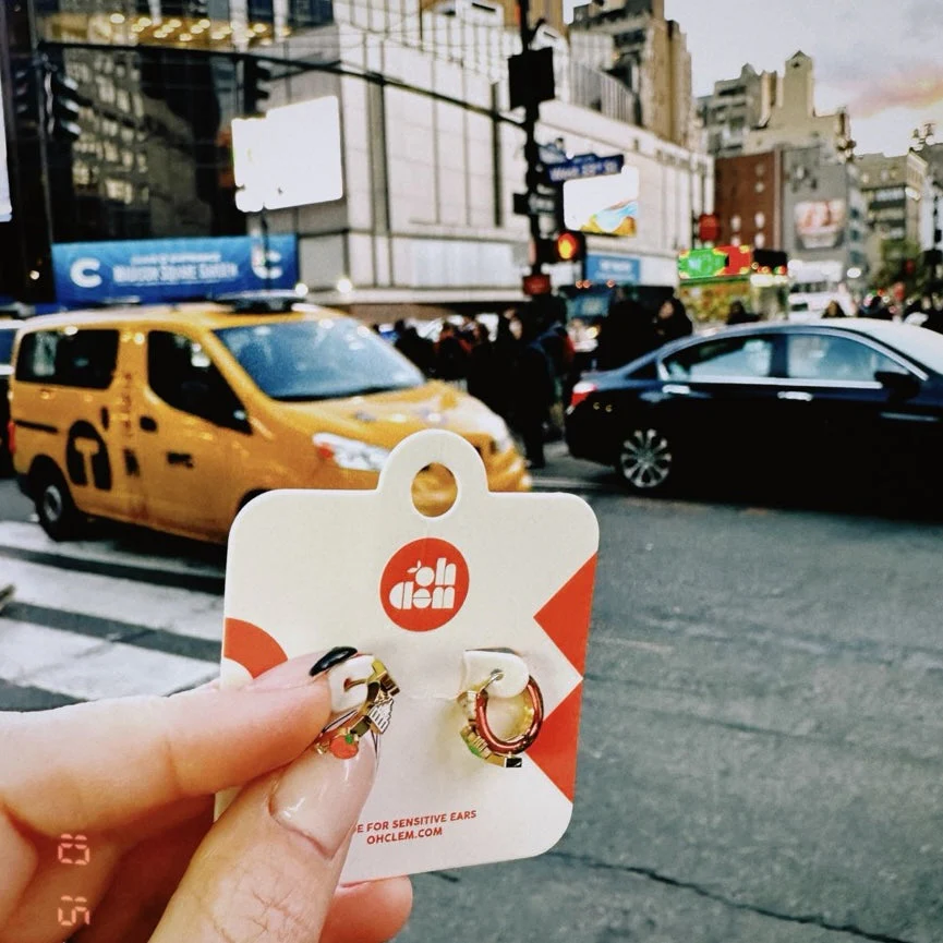 NYC 3D Huggie Hoop Earrings - Image 7