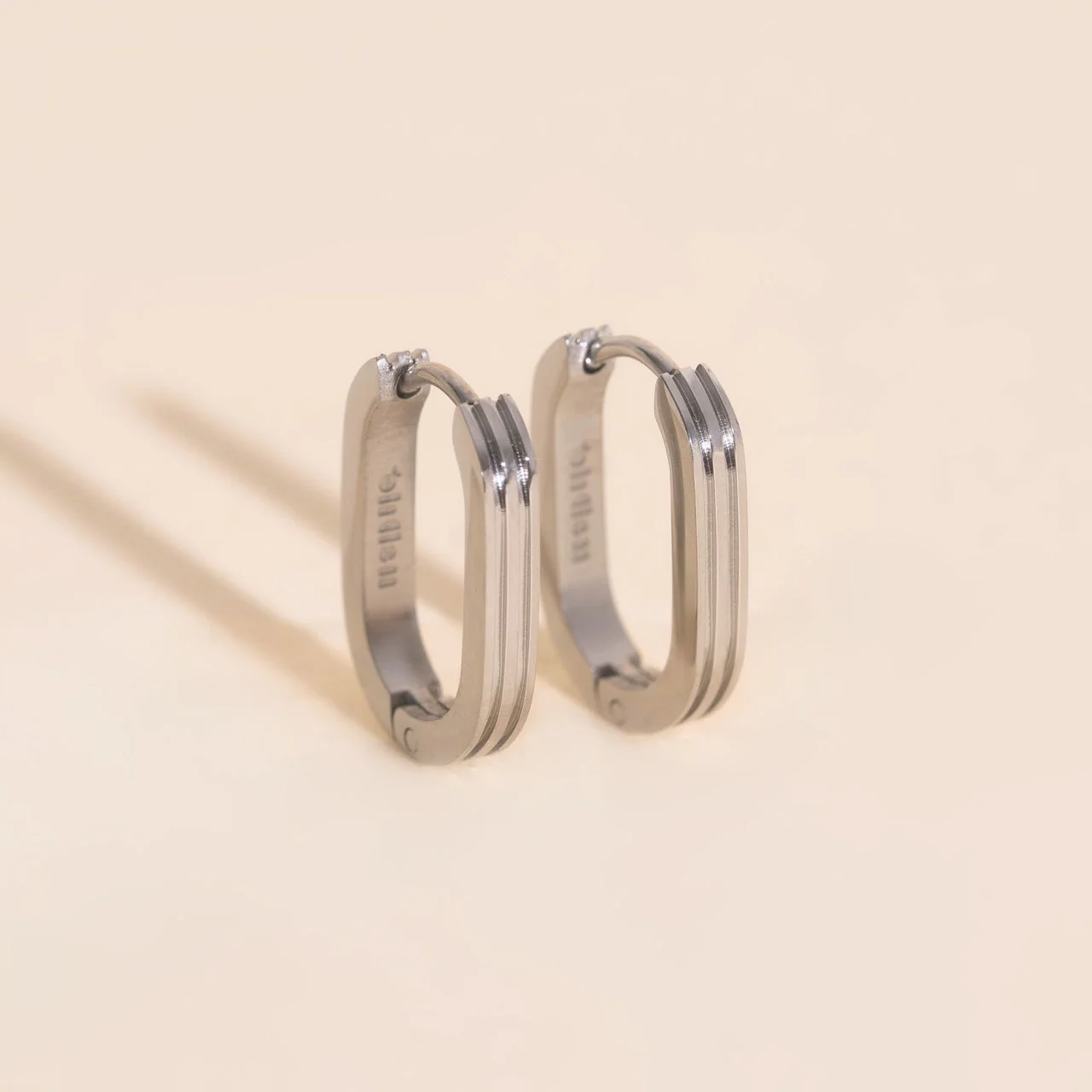 Oblong Line Huggie Hoop Earrings - Image 6