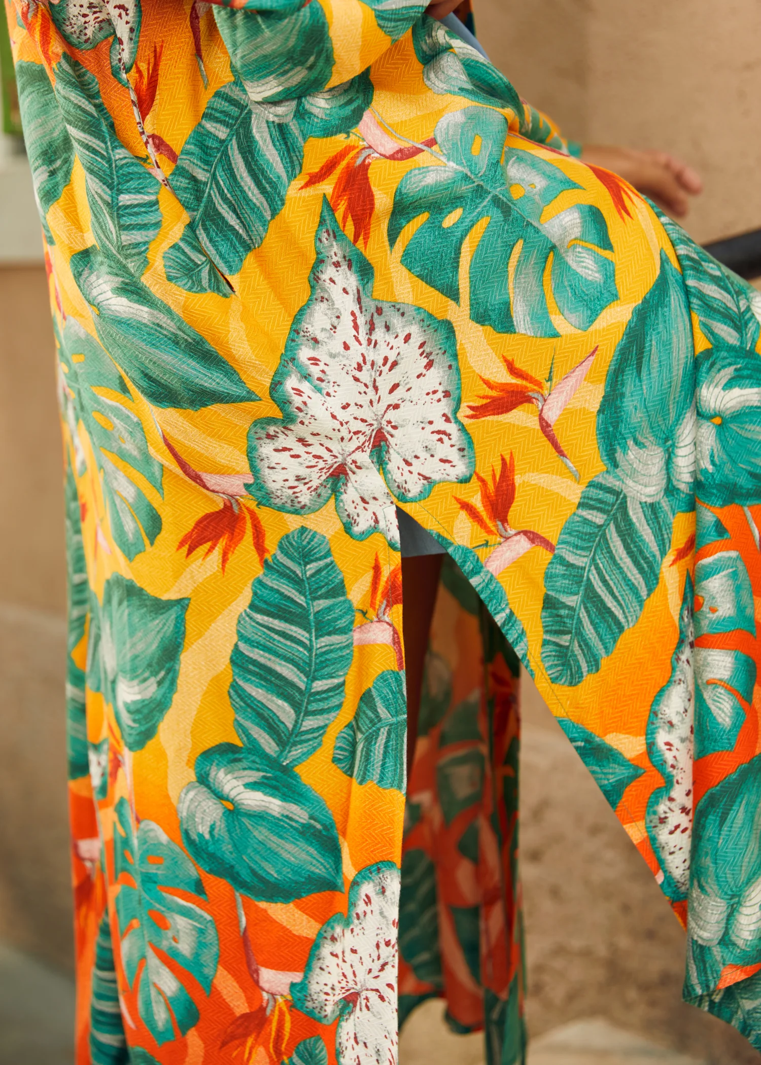 Old School Opulence Kimono - Image 7