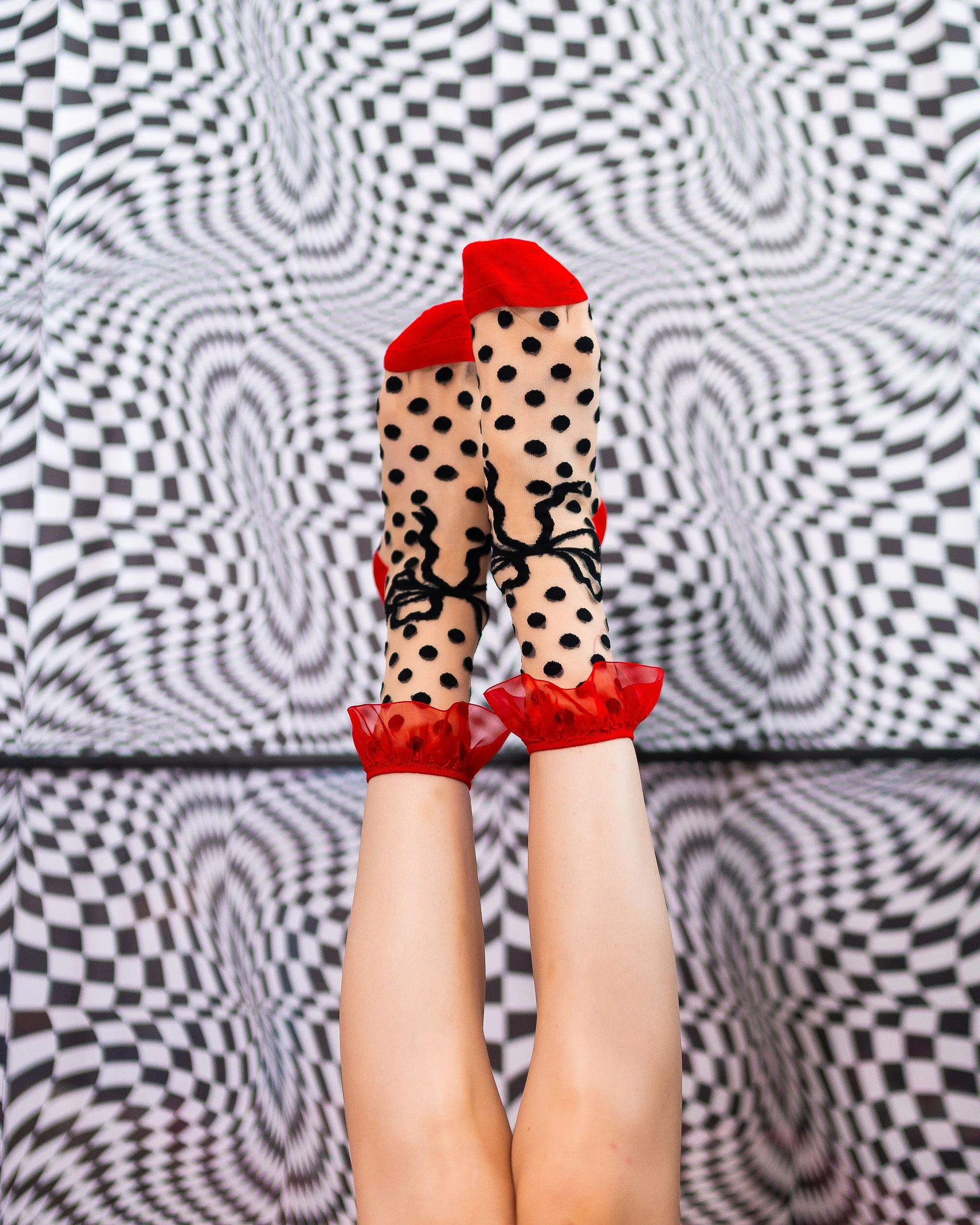 Polka Dot Bow Ruffle Sheer Crew Sock - Image 10