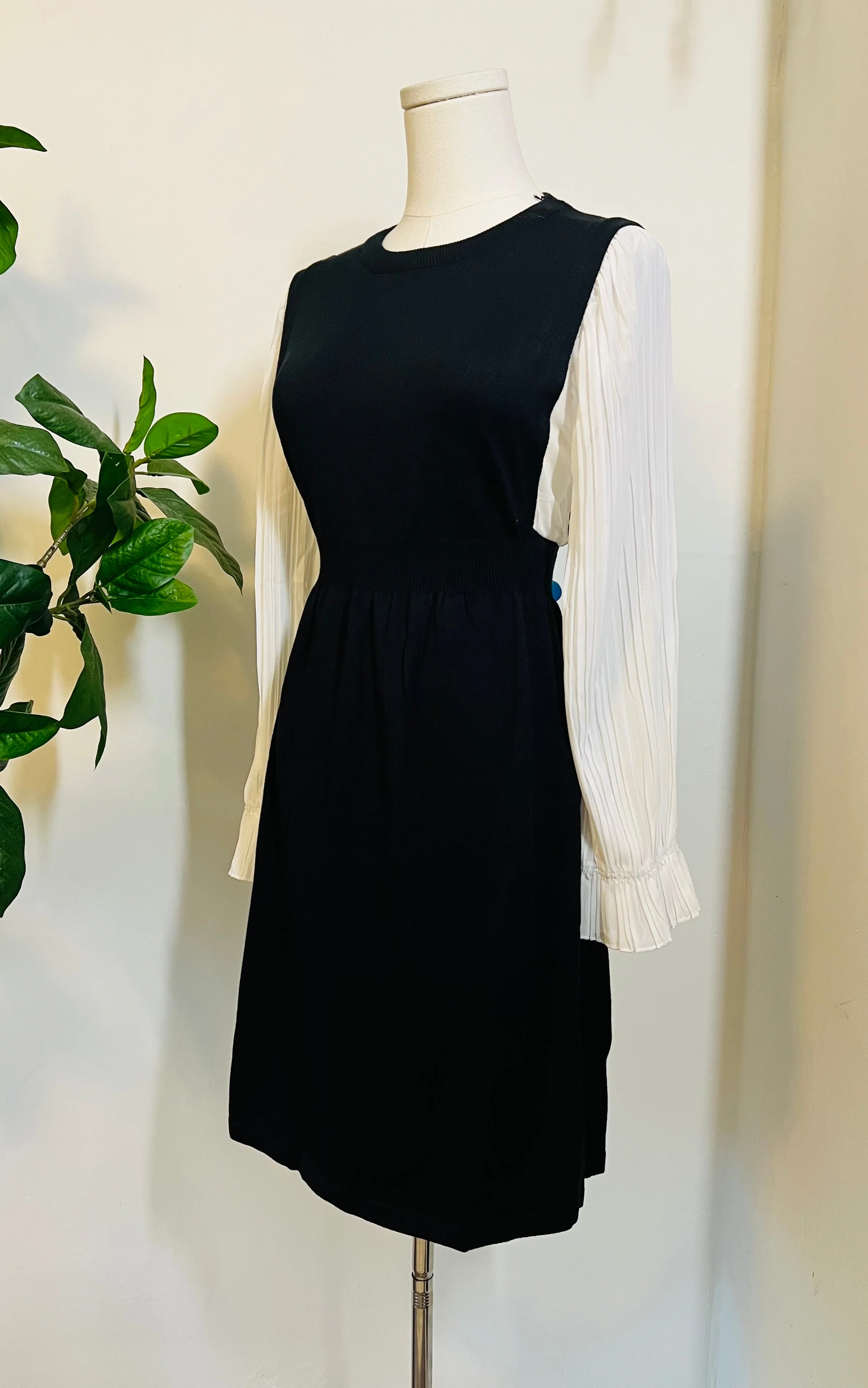 Rue - Dark Academia Sweater Dress - Image 4