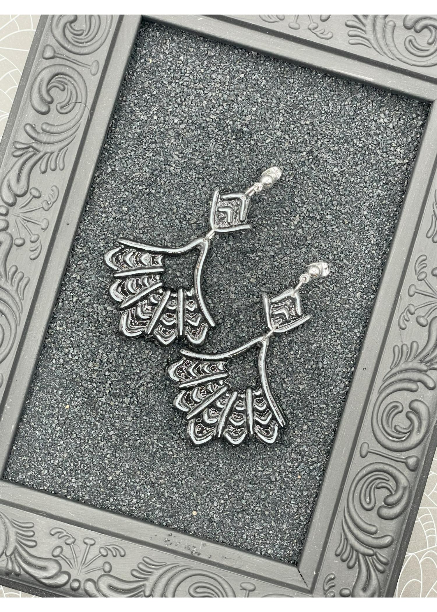 Salem Spider Web Dangly Earrings - Image 3