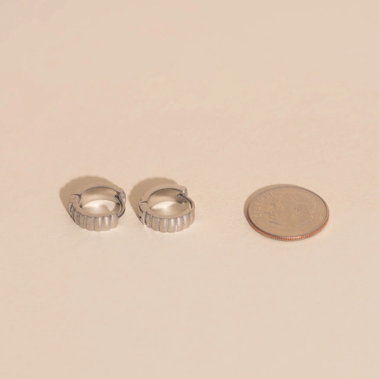 Scalloped Chunky Huggie Hoop Earrings - Image 9