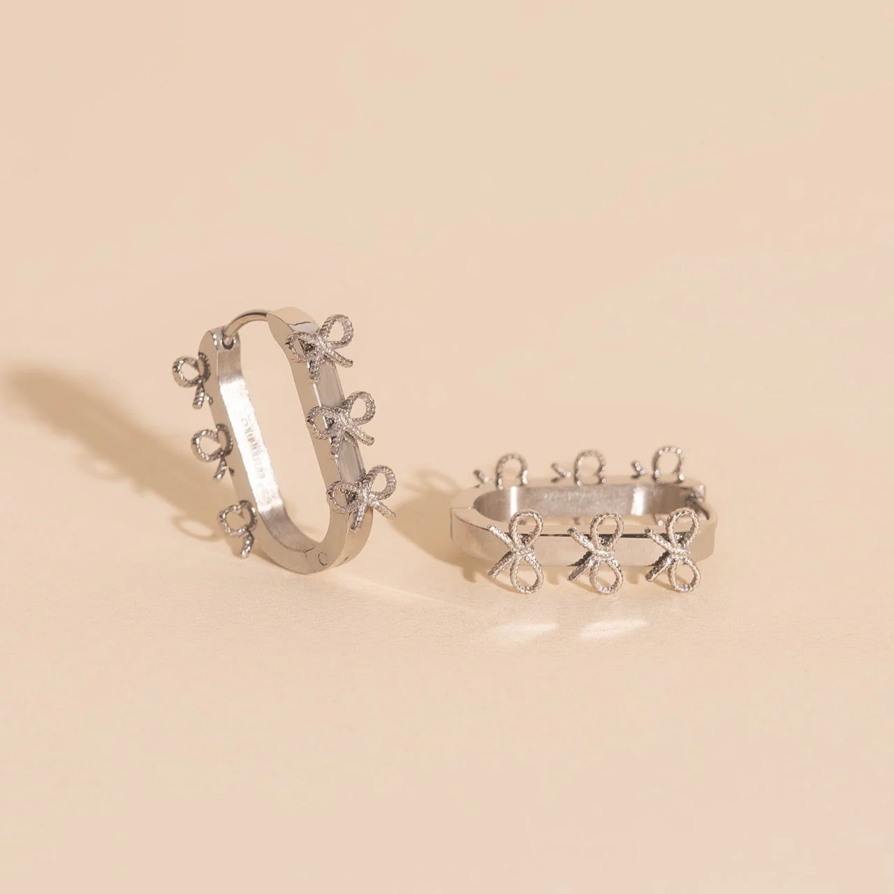 Stacked Rope Bow Oblong 3D Huggie Hoop Earrings - Image 7