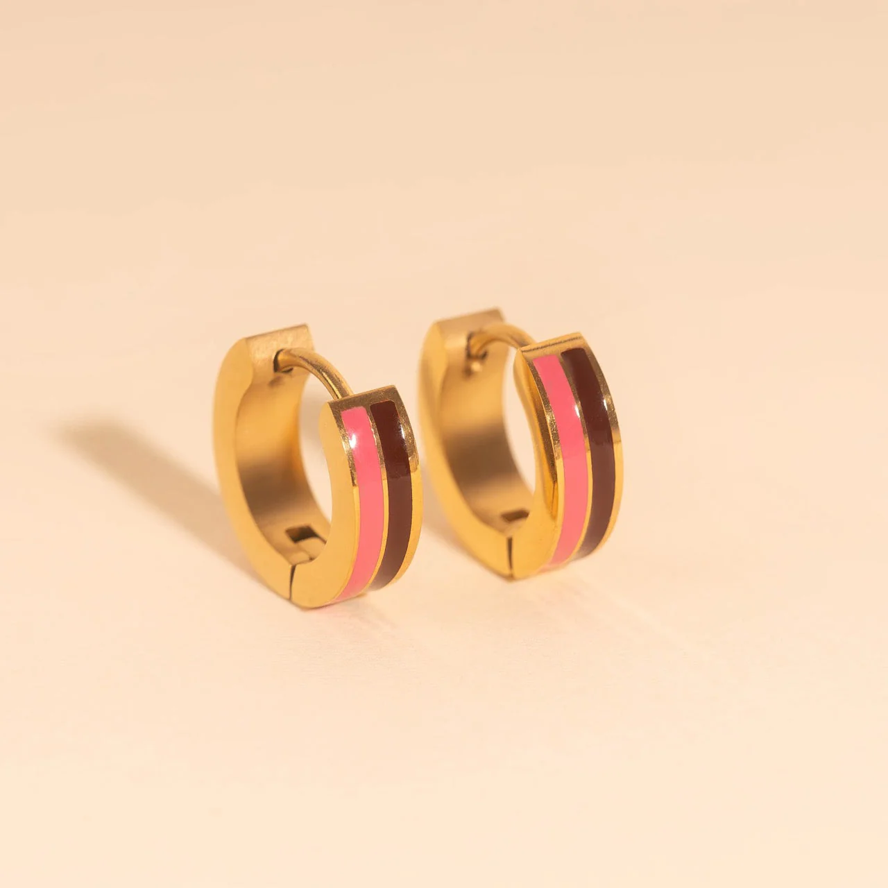 Striped Chunky Huggie Hoop Earrings - Image 32
