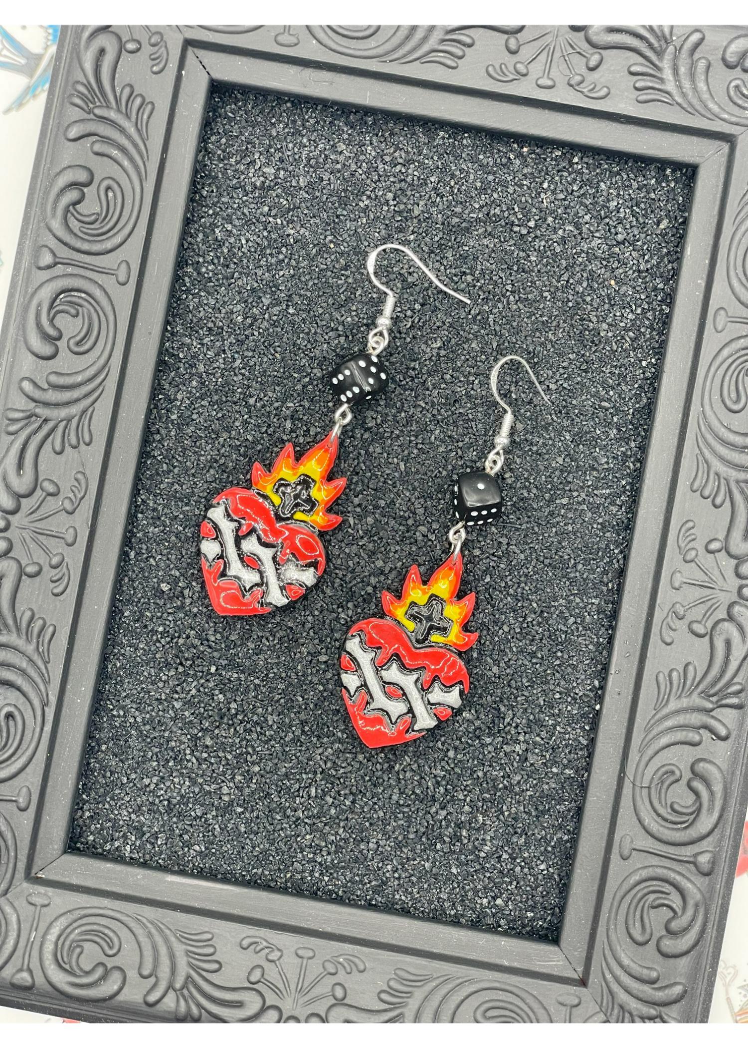Tattoo Love Sacred Heart Barbed Wire Earrings - Image 3