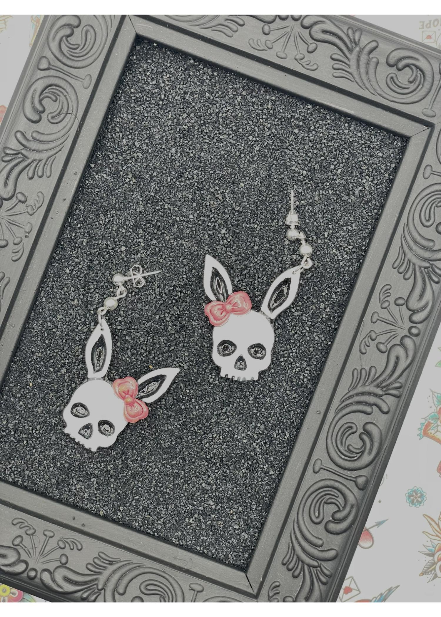 Tattoo Love Skull Bunny Earrings - Image 3