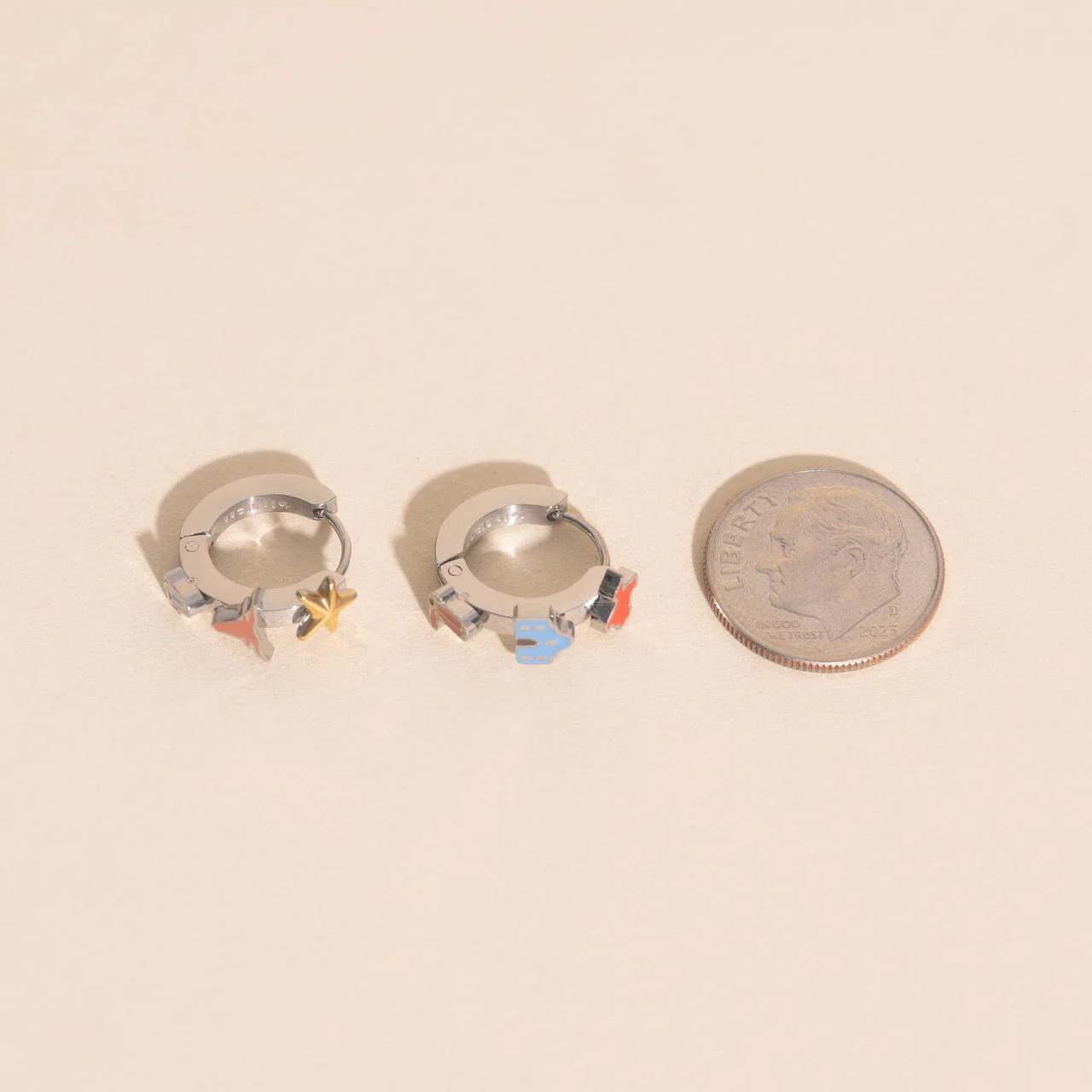 Texas 3D Huggie Hoop Earrings - Image 9