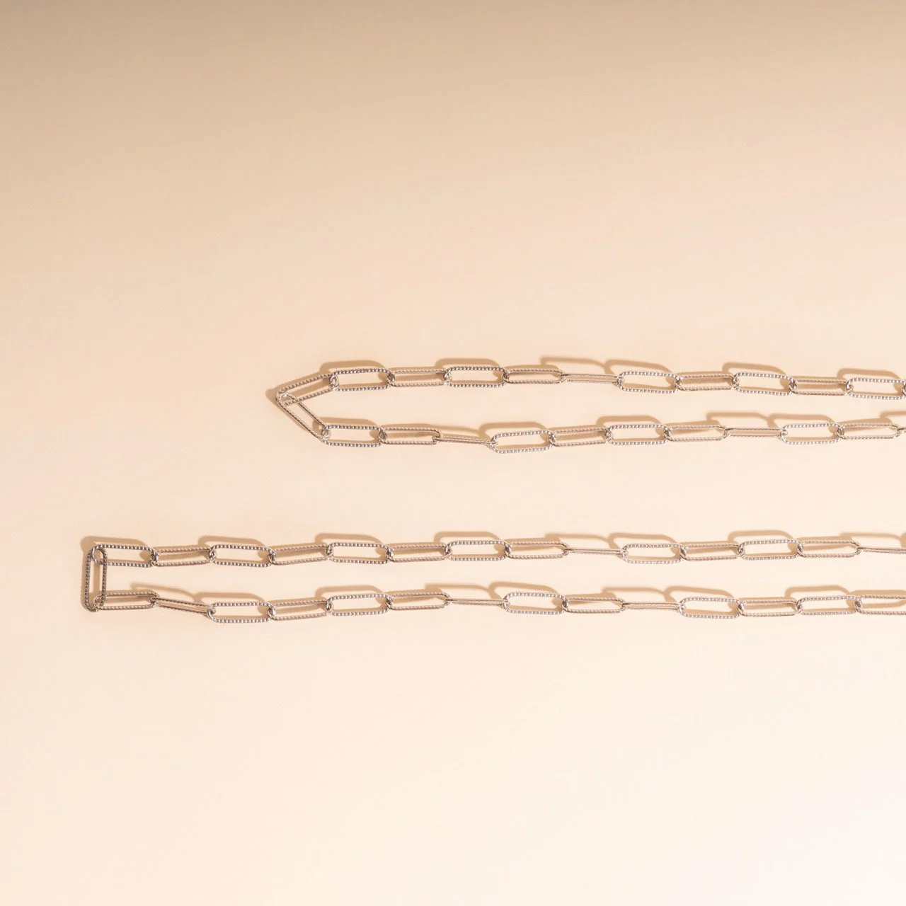 Textured Paperclip Necklace - Image 15