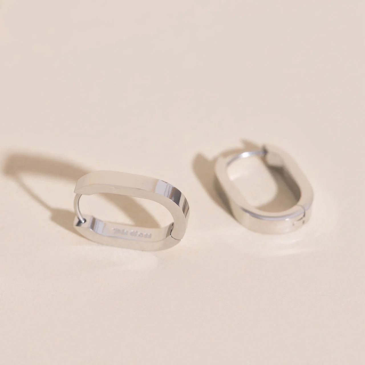 Titanium Smooth Oblong Huggie Hoop Earrings - Image 2