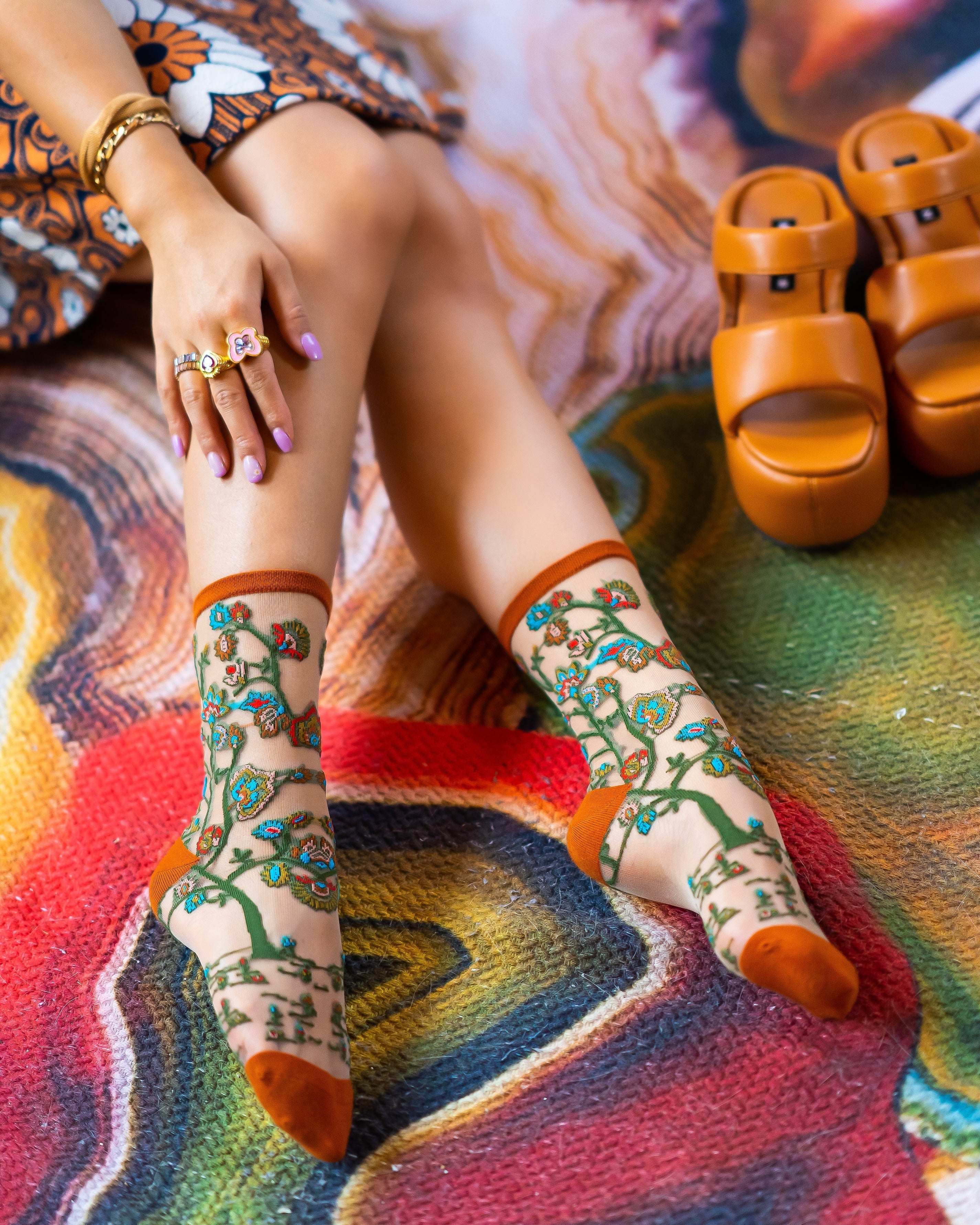 Tree of Life Sheer Crew Sock - Image 8