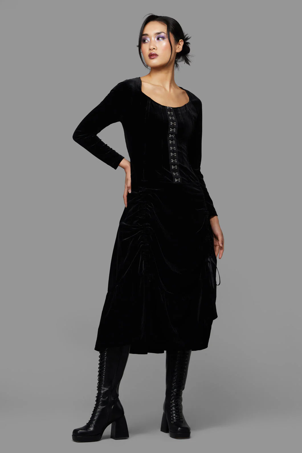 Vampiric Formal Dress - Image 5