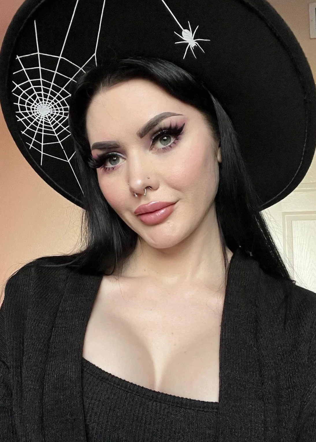 Vegan Felt Hat - XL Brim - Hanging Spider Web