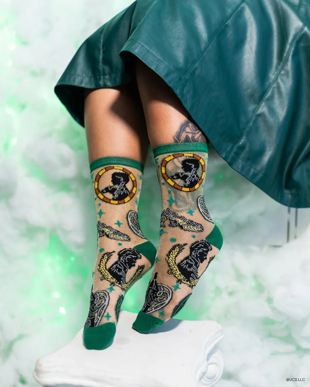 Wicked All Roads Lead to Oz Shimmer Sheer Crew Sock - Image 2