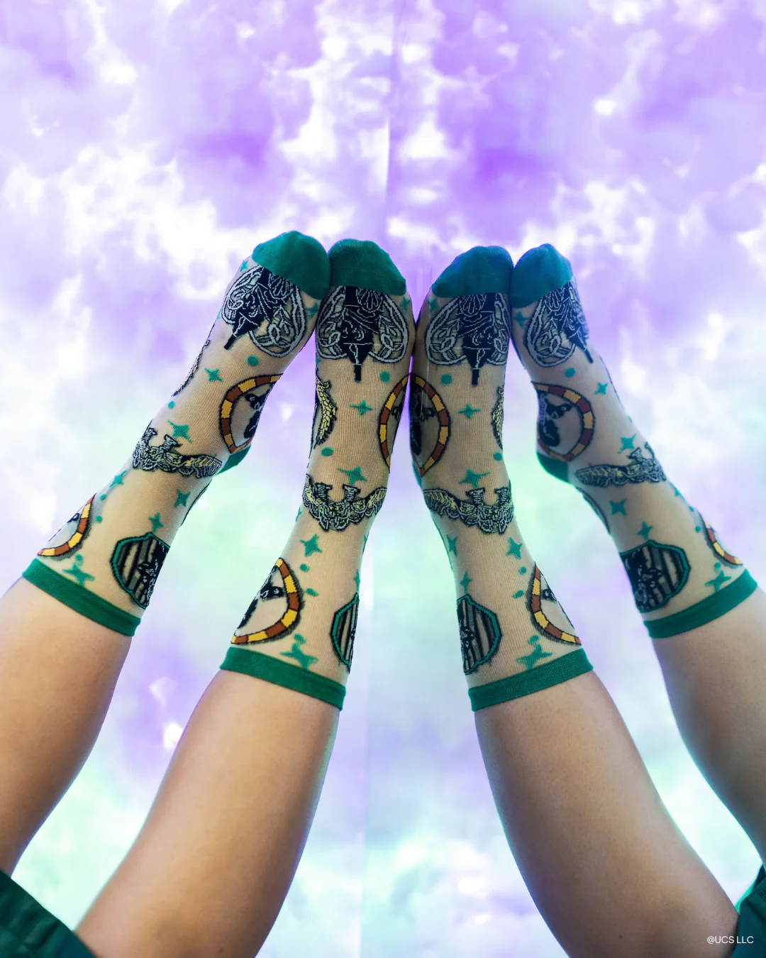 Wicked All Roads Lead to Oz Shimmer Sheer Crew Sock - Image 6